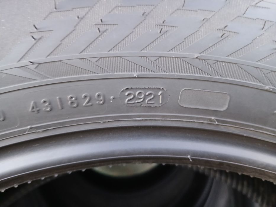 Продам зим.шины 235×55×19  "Nokian HAKKAPELITTA 10P suv"