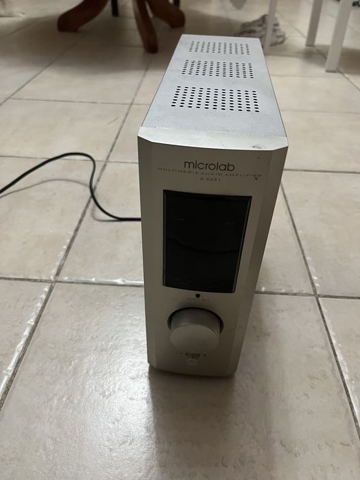 продам усилитель колонки Microlab