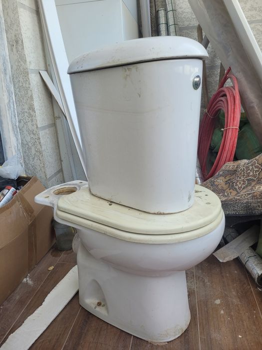 Продаётся унитаз б/у