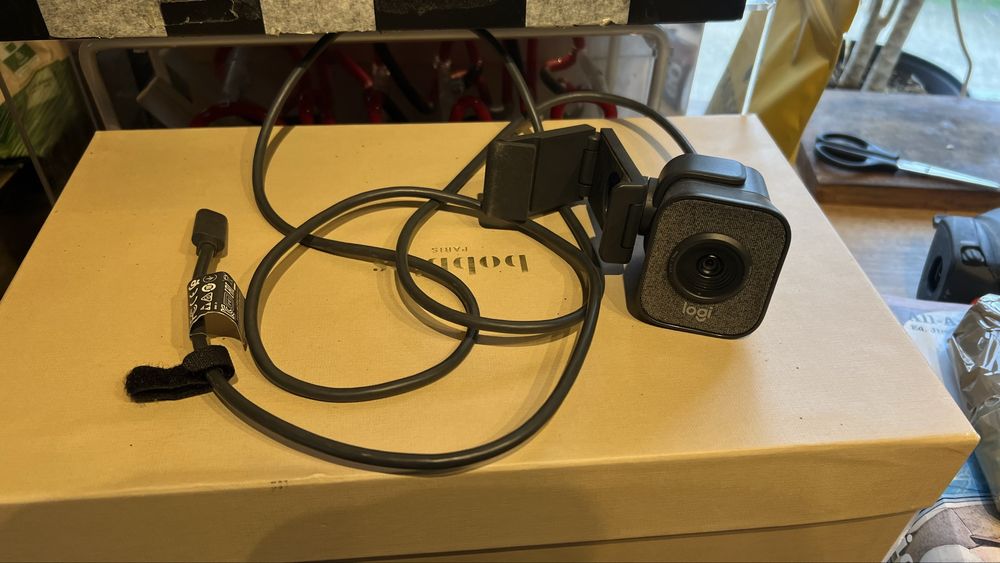 Webcam Logitech StreamCam cu microfon