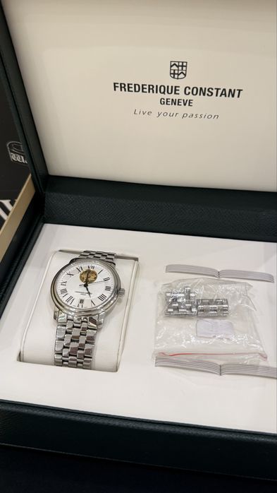 Часы Frederique Constant