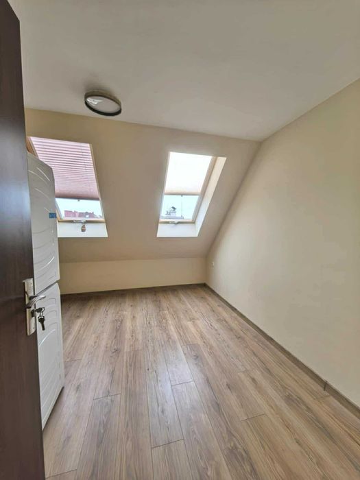 Дава се под наем Четиристаен апартамент в София, Зона Б-18 - 184 кв.м за 897.6 € - Снимка #15