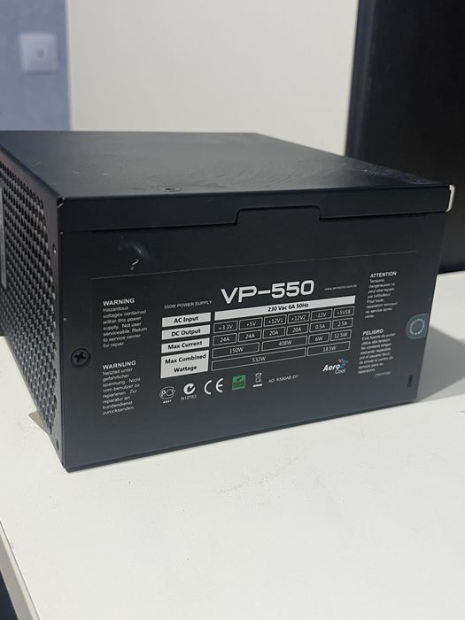 Блок питания Aero Cool на 550watt