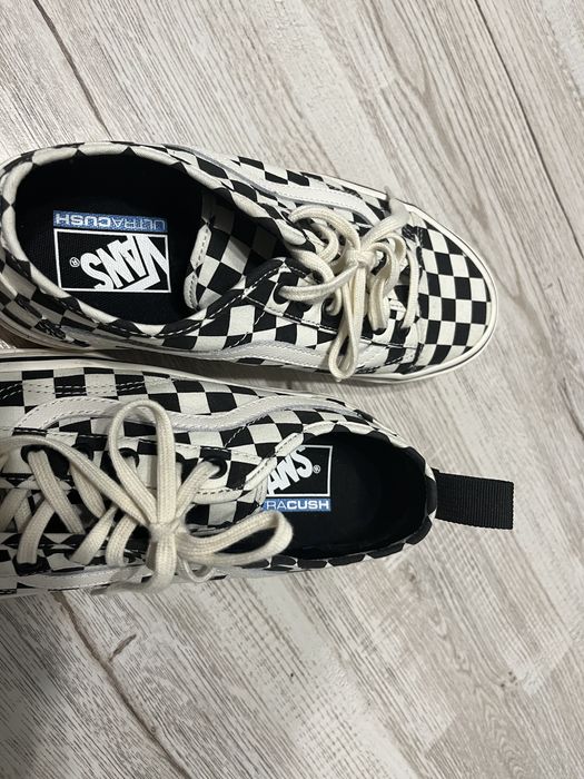 Tenisi Vans de panza