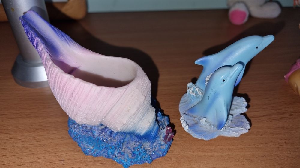 Магнитики  разных стран. сувенир дельфины