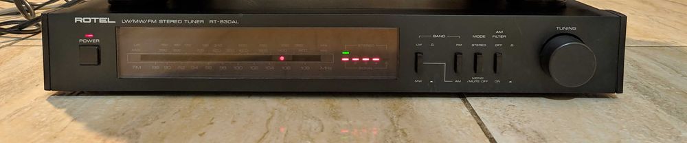 Tuner Sony ST-SA3ES sau ST-S707 ES, tuner Rotel, NAD, Kenwood, Dual, Technics etc