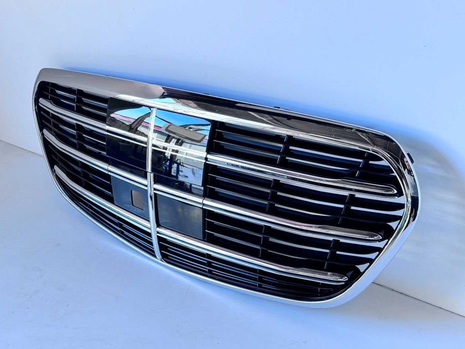 решетка радиаторна Mercedes W223 S klass 2020-2026 г. #1076V .