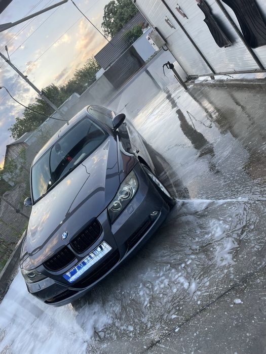 Vand BMW seria 3 ,320d