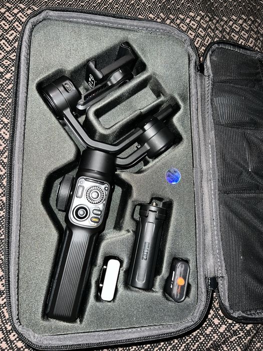 Стабилизатор Zhiyun 5s AI combo