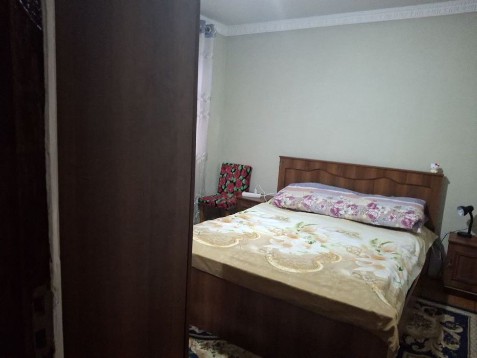 Uy sotiladi  srochna