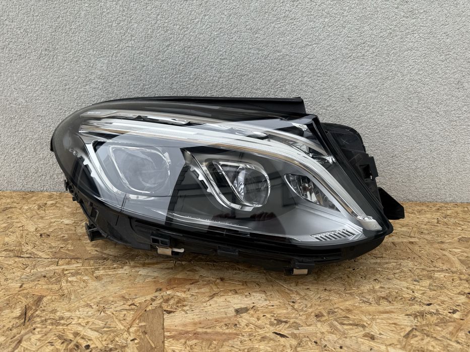 Far dreapta Mercedes GLE W166 W292 Full LED ILS Original Europa