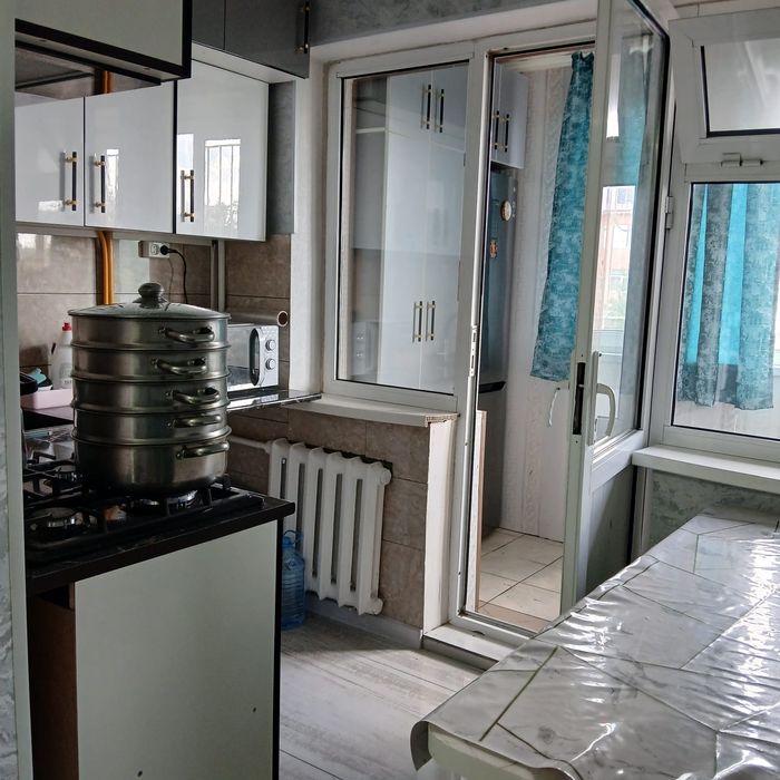 3 бөлмелі квартира сатылады