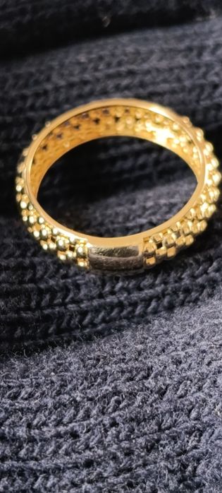 Золотое кольцо, проба 585, вес 1,81 гр, размер 18