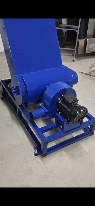 Tocător de polistiren.