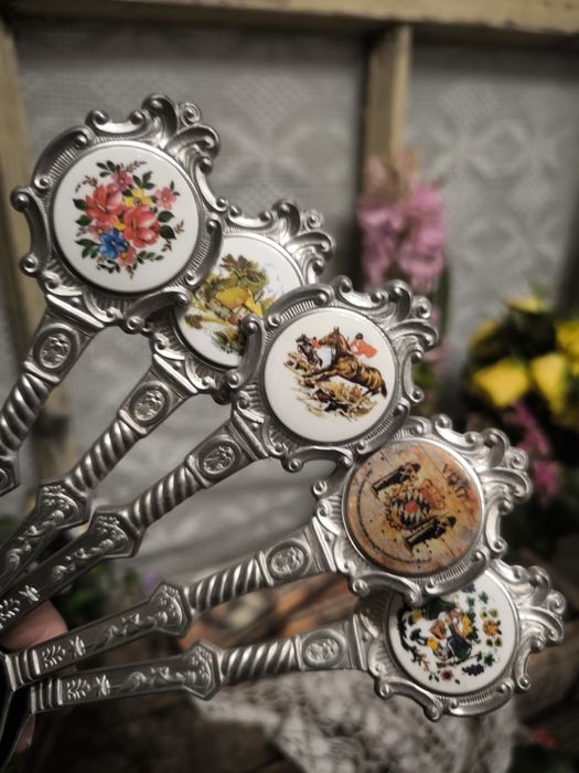 Лъжици с порцеланов акцент