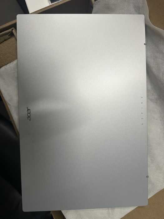 Лаптоп Acer Average Aspire Go 15 Silver