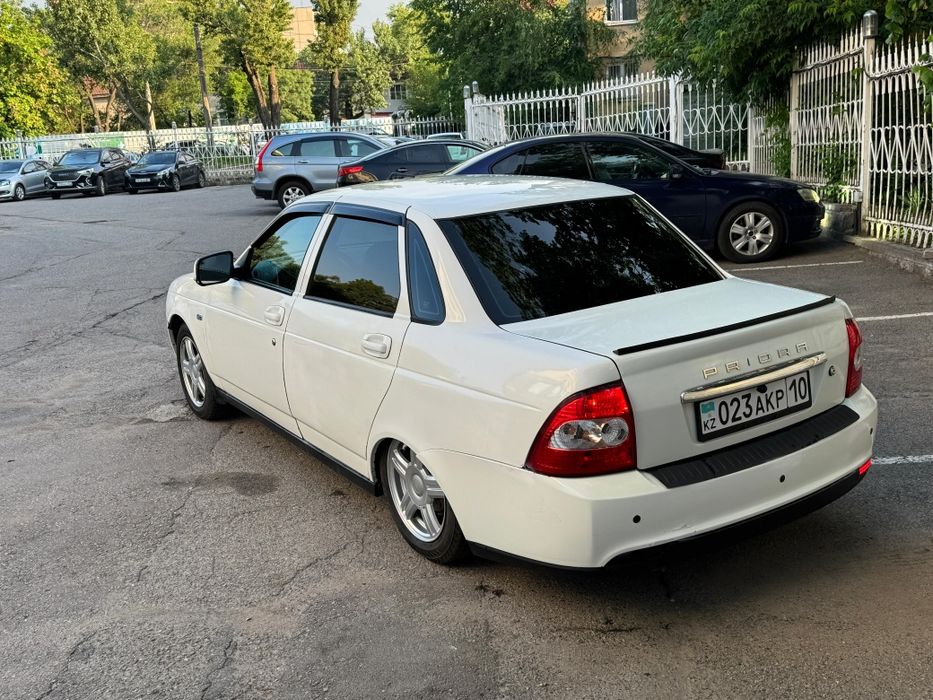 Lada priora 2013