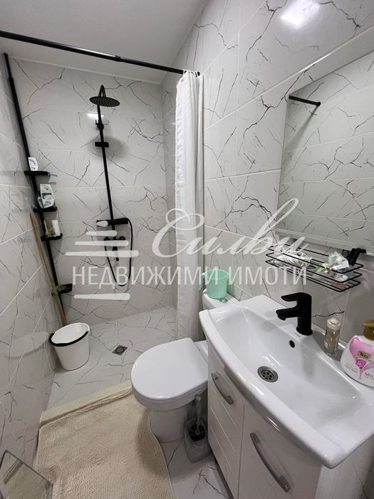 Дава се под наем Етаж от къща в Шумен, Пожарната - 53 кв.м за 357 € - Снимка #8