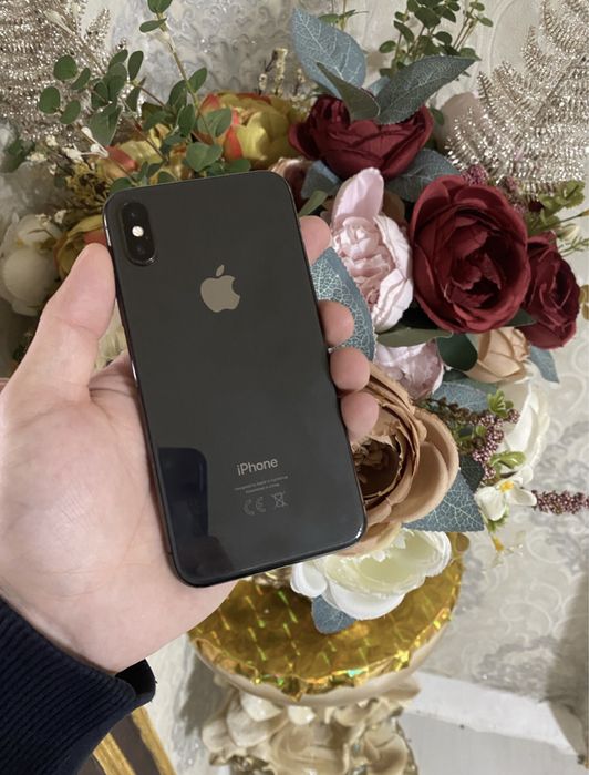 Продам черный айфон Х