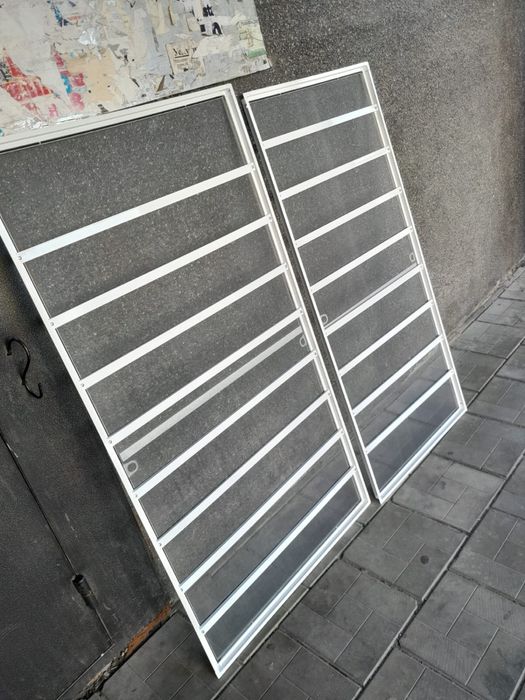 Москитные сетки.