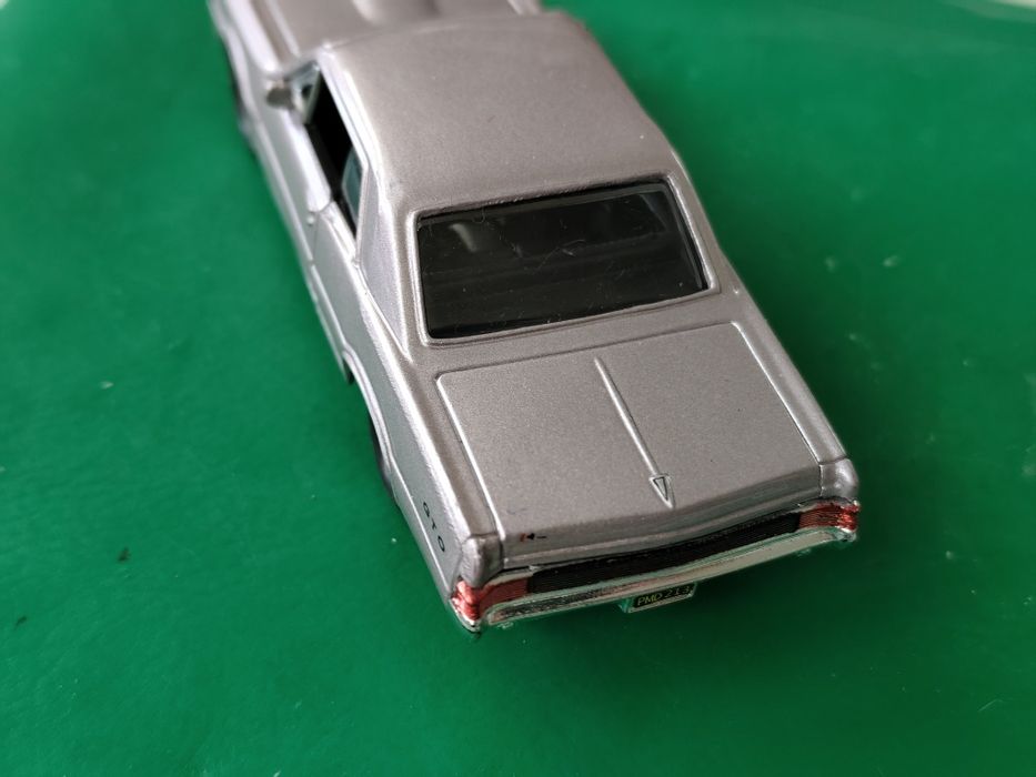 Количка welly pontiac 1965 gto