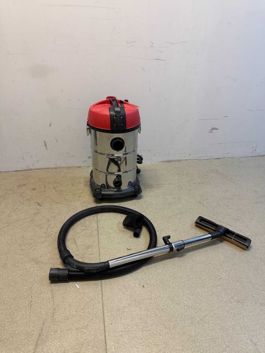 Прахосмукачка за сухо и мокро 1300W 30L RDP-WC04