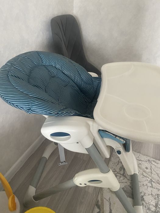 Стульчик для кормление