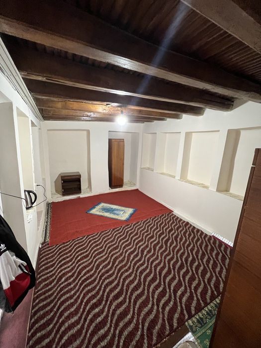 Zarqaynar arend uchastka