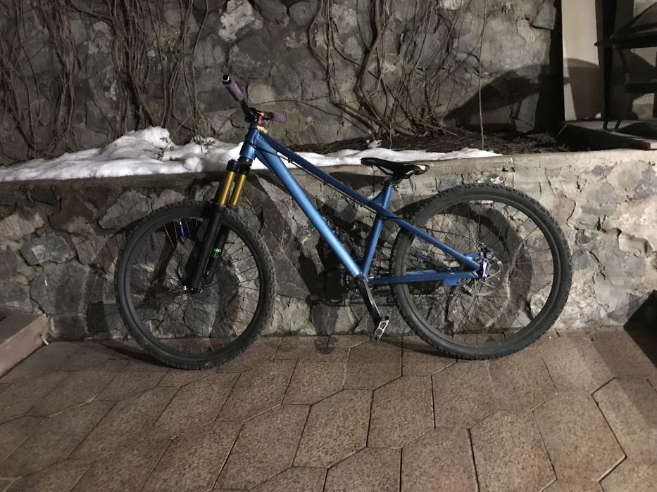 Продаю велосипед дерт