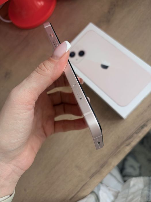 iPhone 13(с коробкой)
