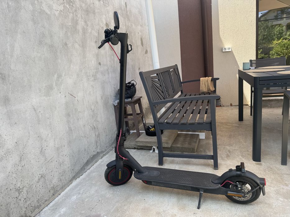 Trotineta electrica Xiaomi Mi Pro 2