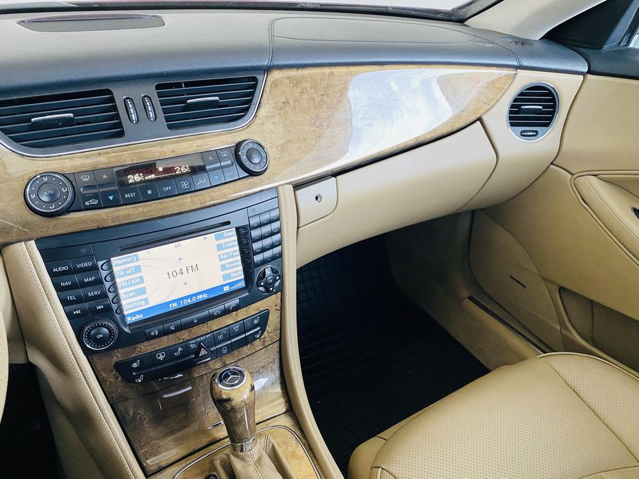 Vand Mercedes Benz cls cu garantie!!!