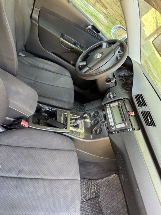 Dezmembrez Passat B6