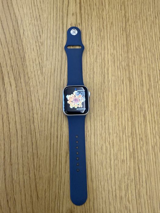 Смарт часовник Apple watch SE 40 mm silver