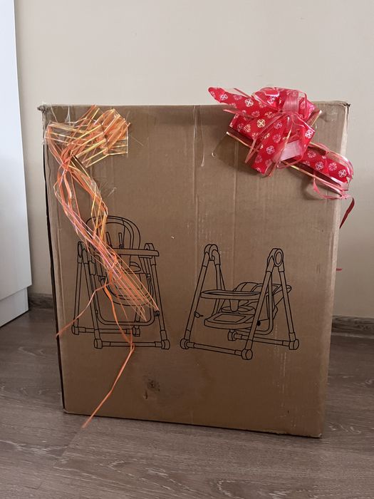 Стульчик для кормление и качеля