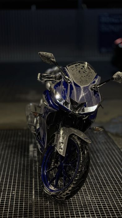 Yamaha YZF R125 motocicleta de 125 16 ani