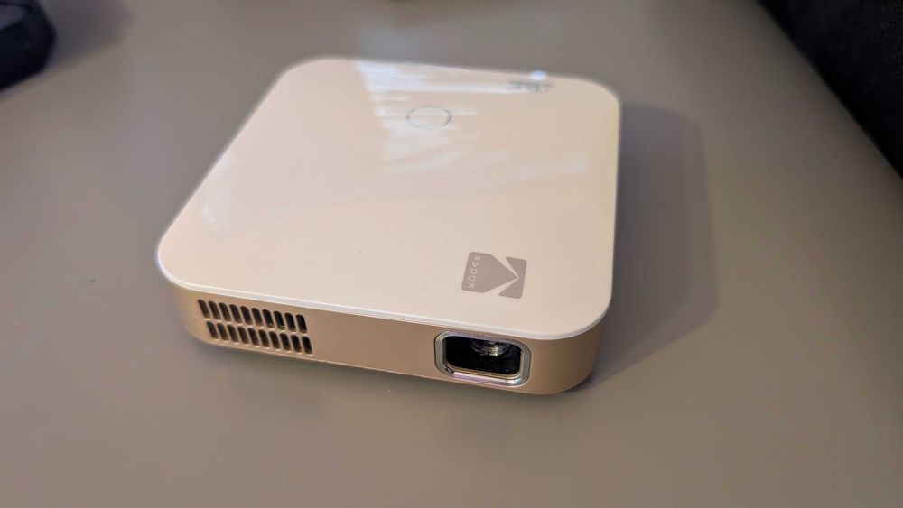 Videoproiector Kodak Luma 350 – DLP, HD, portabil, premium