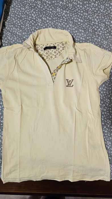 Tricouri damă mai multe mărci