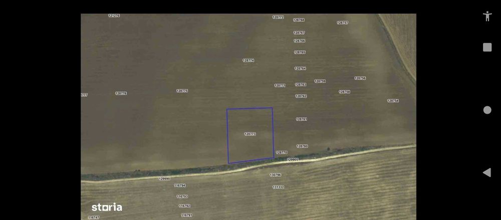 8500mp intravilan arabil Valul Traian,Str. București, 86 m deschidere