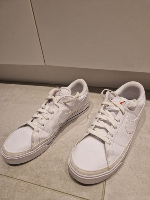 Nike court legacy NN
