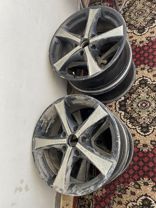 Диски р16 б/у срочна продам