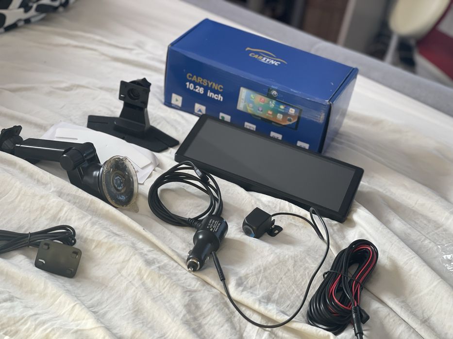 Navigație Auto Portabilă CarSync 10.26 inch - Wireless CarPlay & Android Auto (Cameră Nouă)