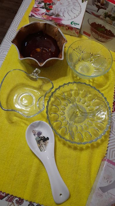 Продам рюмки хрустальные разную посуду