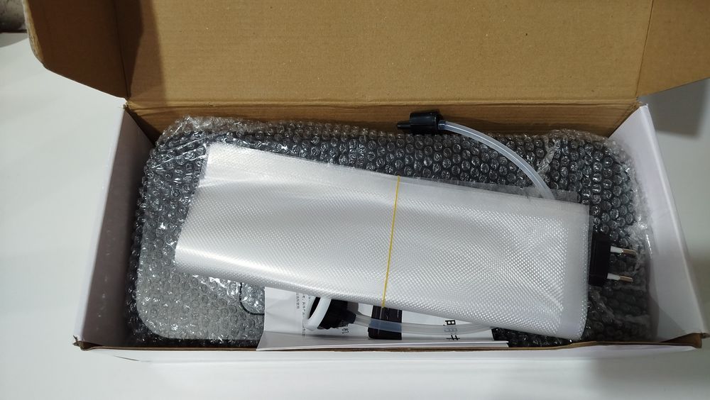 Продам вакууматор.