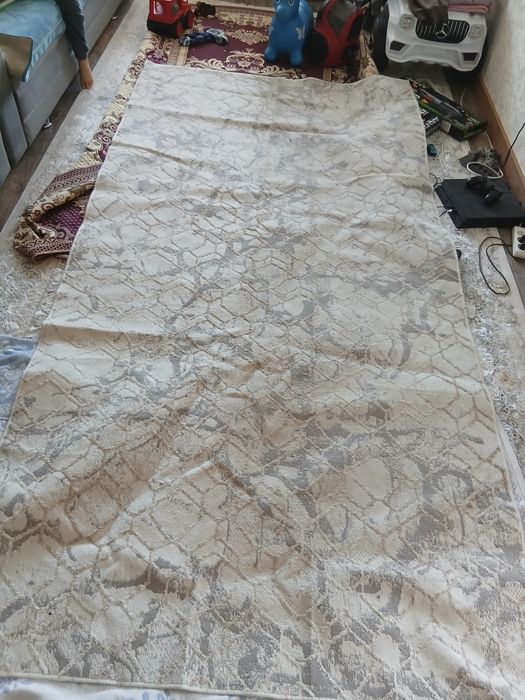 Продам ковёр состояние отличное