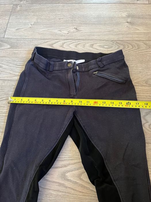 Бричове за езда, различни цветове