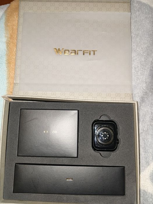 Смарт часы Gucci Watch