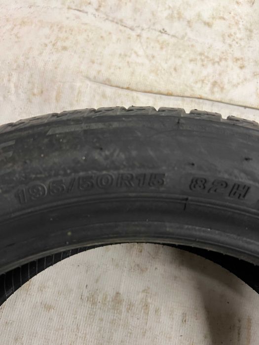 2 Нови летни гуми 195/50R15 Bridgestone Turanza T005 82H