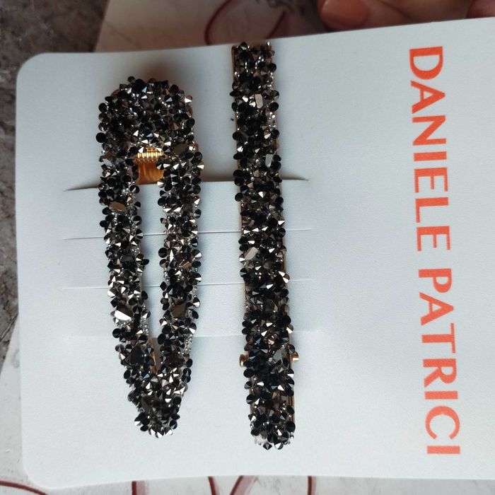 Серьги пусеты. Фианиты, турмалин