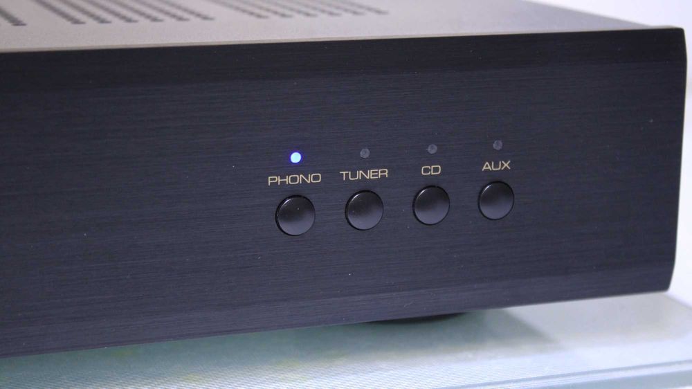Amplificator Rotel A-10MK2.